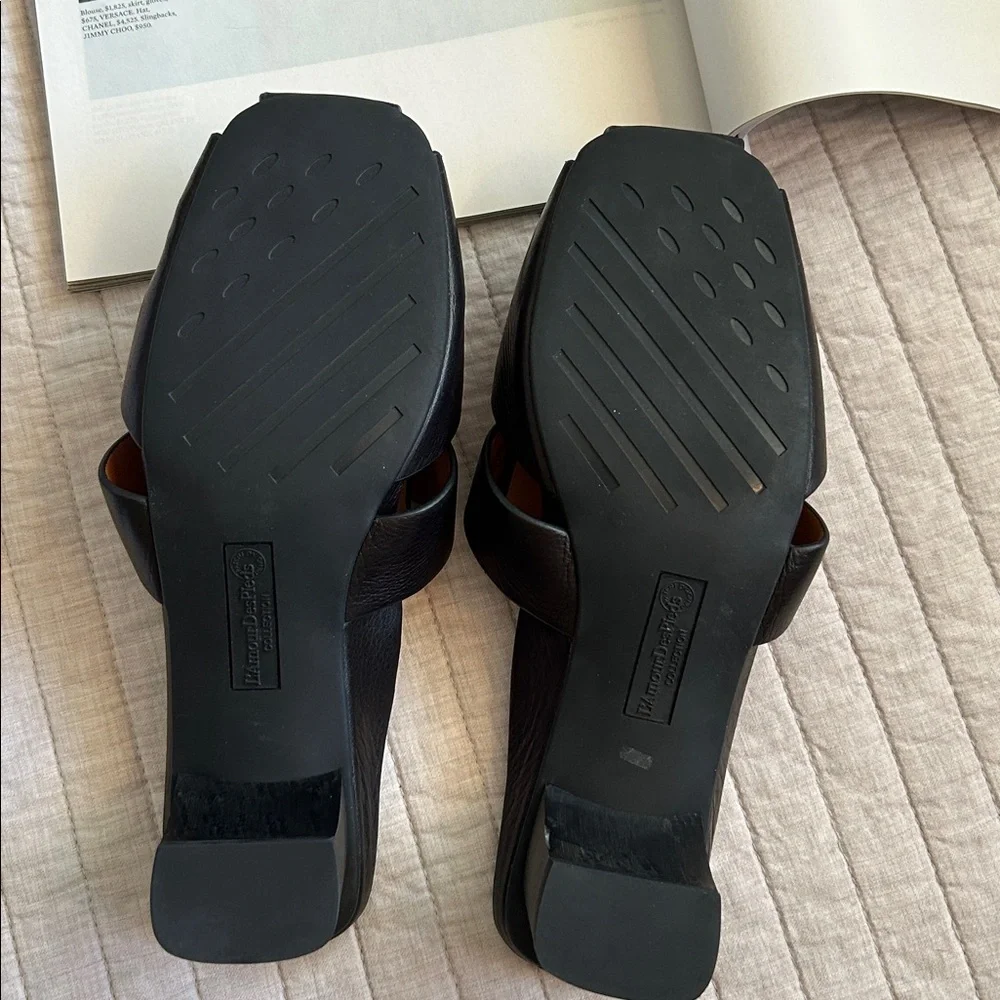 L’Amour Des Pieds black leather basket weave heeled slide mule sandals 8​ - Picture 10 of 13
